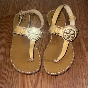 Tory Burch Yellow Patent Logo Thong Sandals with Gold Emblem
